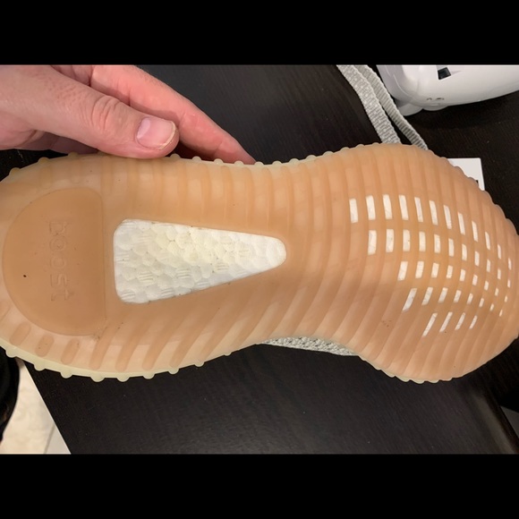 Yeezy Boost 350 V2 Citrin - Picture 6 of 6